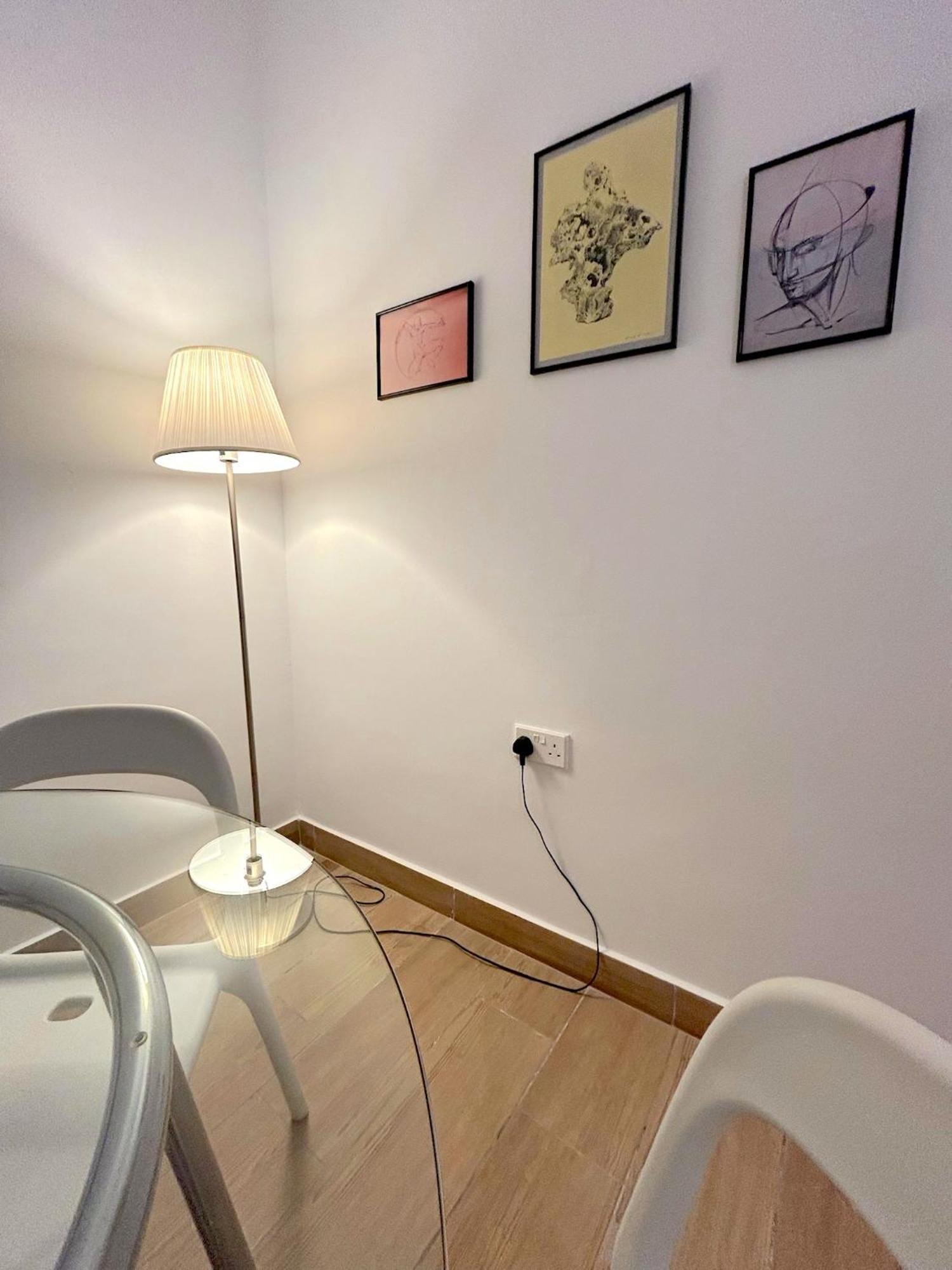 Queen Regina Suites By Platform 357 Nicosia Exterior photo